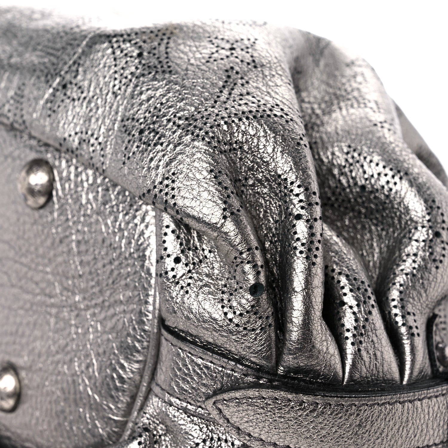 Louis Vuitton Mahina XS Argent 10 of 10
