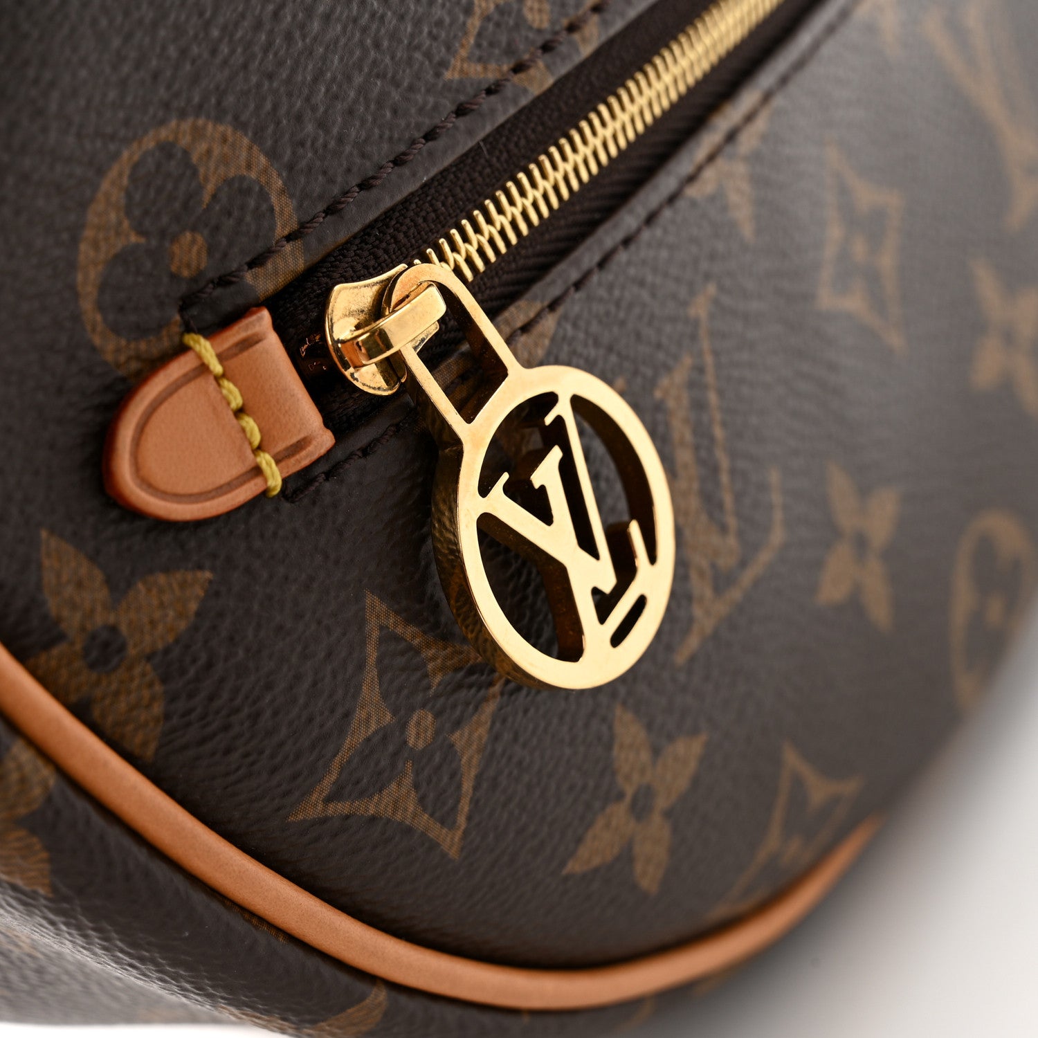 Louis Vuitton Monogram Loop 1847356 – FASHIONPHILE
