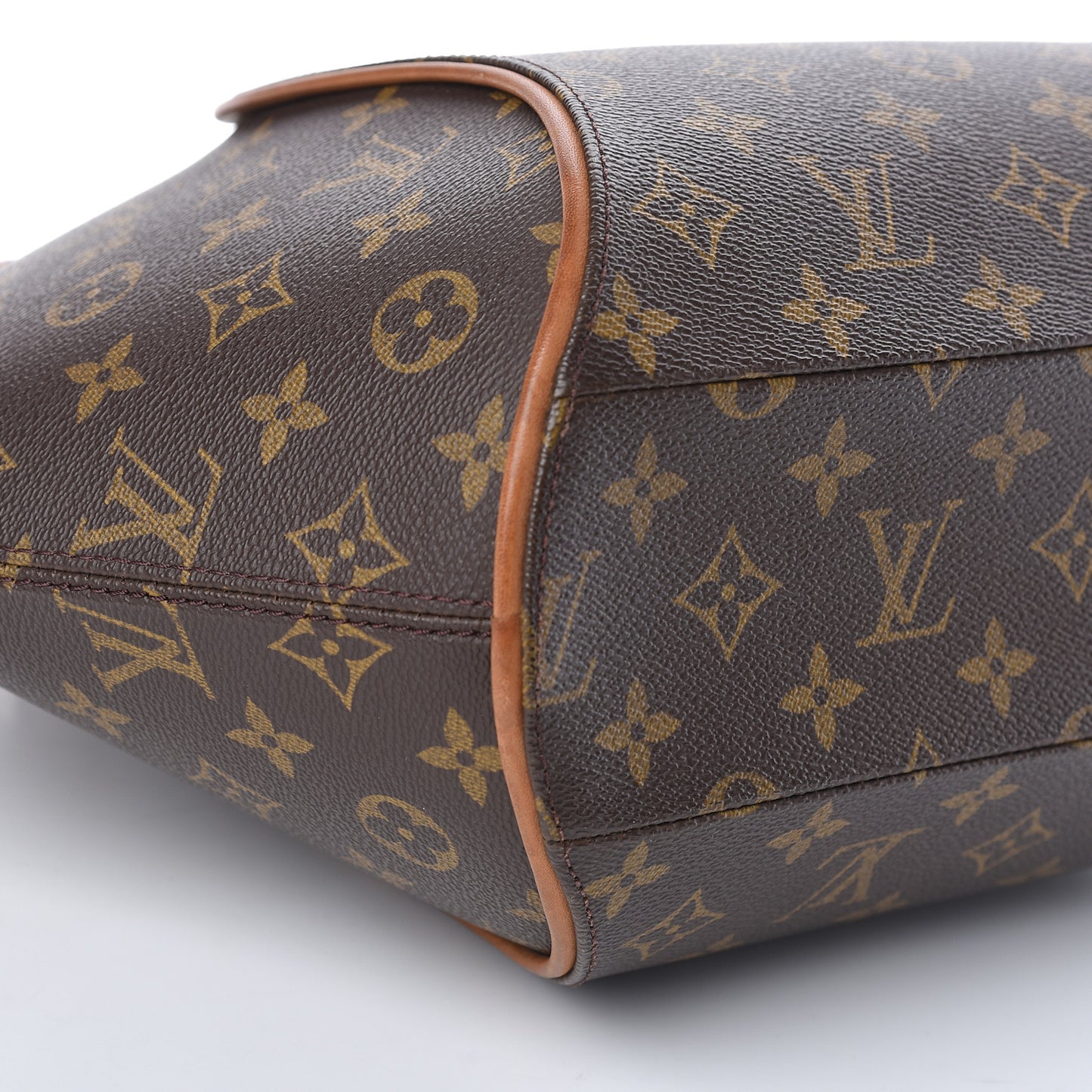 Monogram Ellipse MM