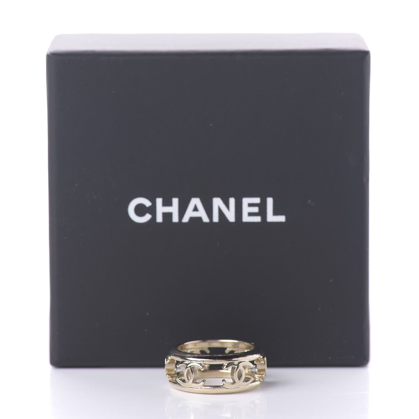Metal Chain CC Ring 6 Golden