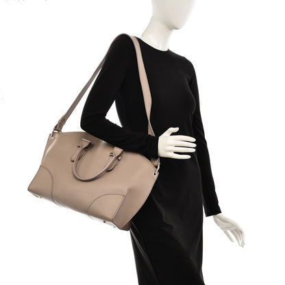 Alexander McQueen Grained Calfskin Legend Satchel Pearl 2 of 12