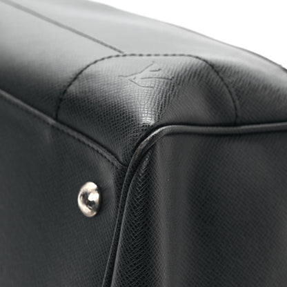 Louis Vuitton Taiga Stanislav Ardoise 9 of 9
