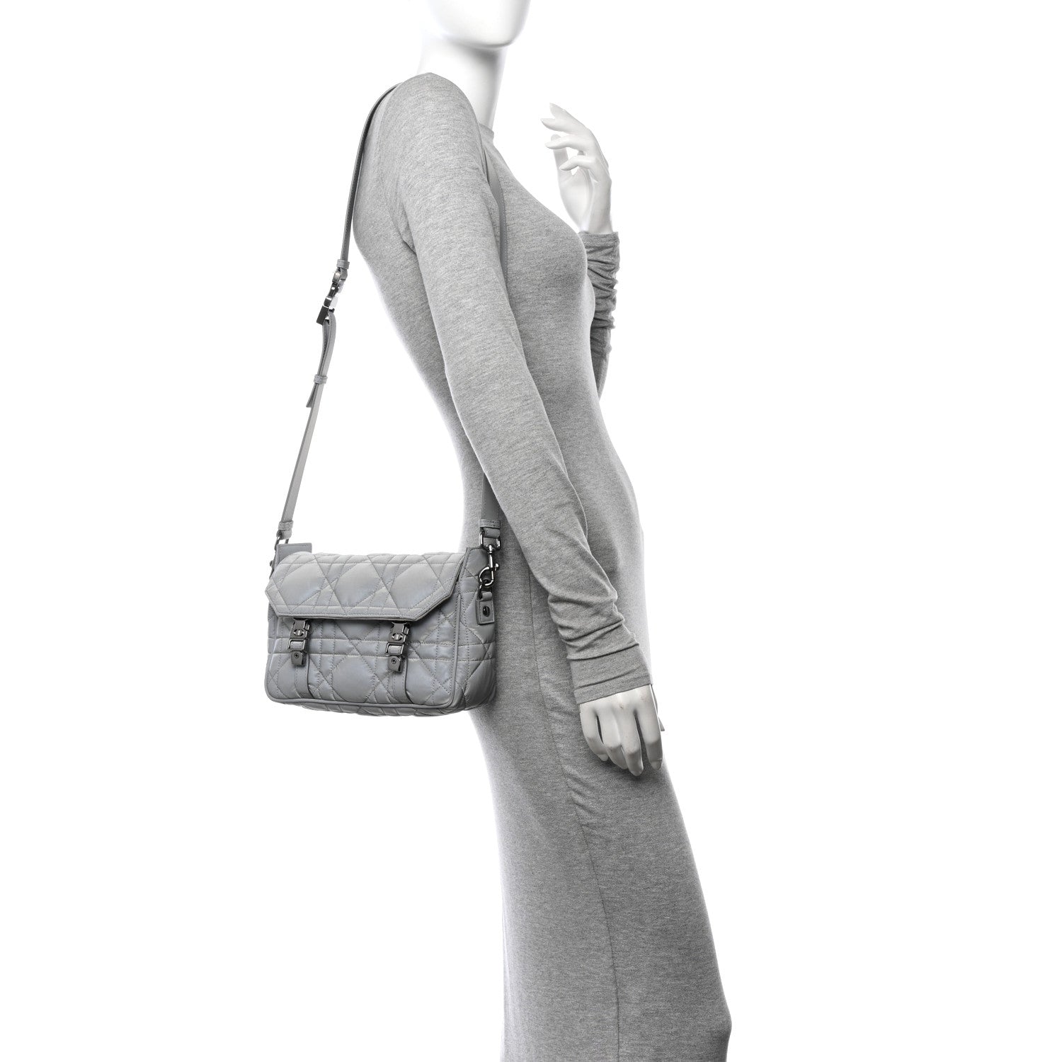 Christian Dior Calfskin Macrocannage Small Diorcamp Messenger Argent 2 of 11
