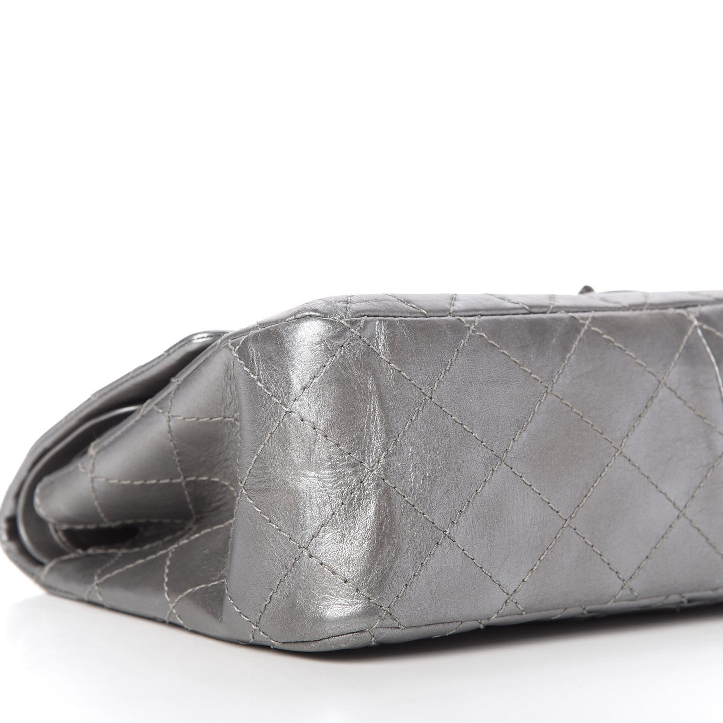 Metallic Aged Calfskin Quilted 2.55 Reissue 226 Flap Silver