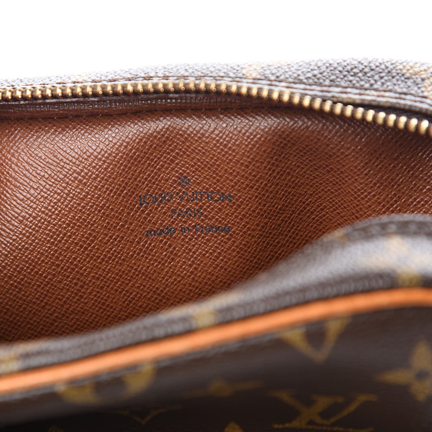 Monogram Amazone