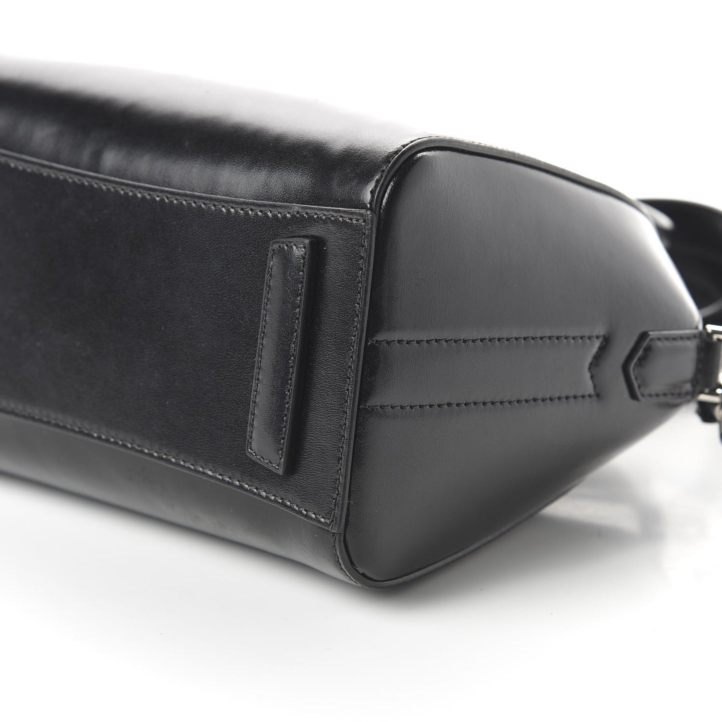 Shiny Lord Calfskin Mini Antigona Black