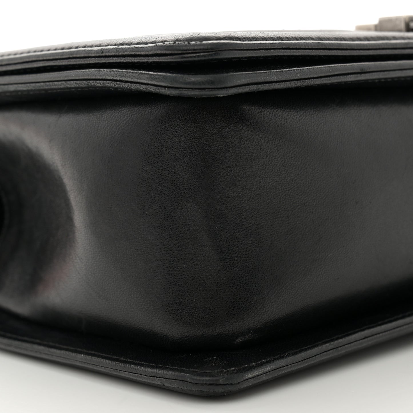 Lambskin Quilted Medium Boy Flap Black