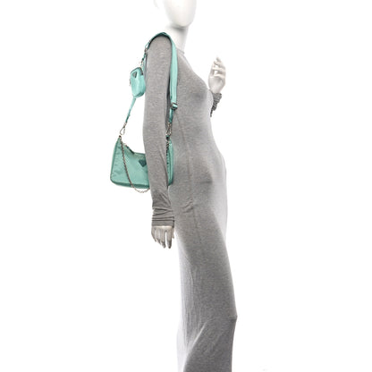 Prada Nylon Saffiano Re-Edition 2005 Shoulder Bag Giada 2 of 11