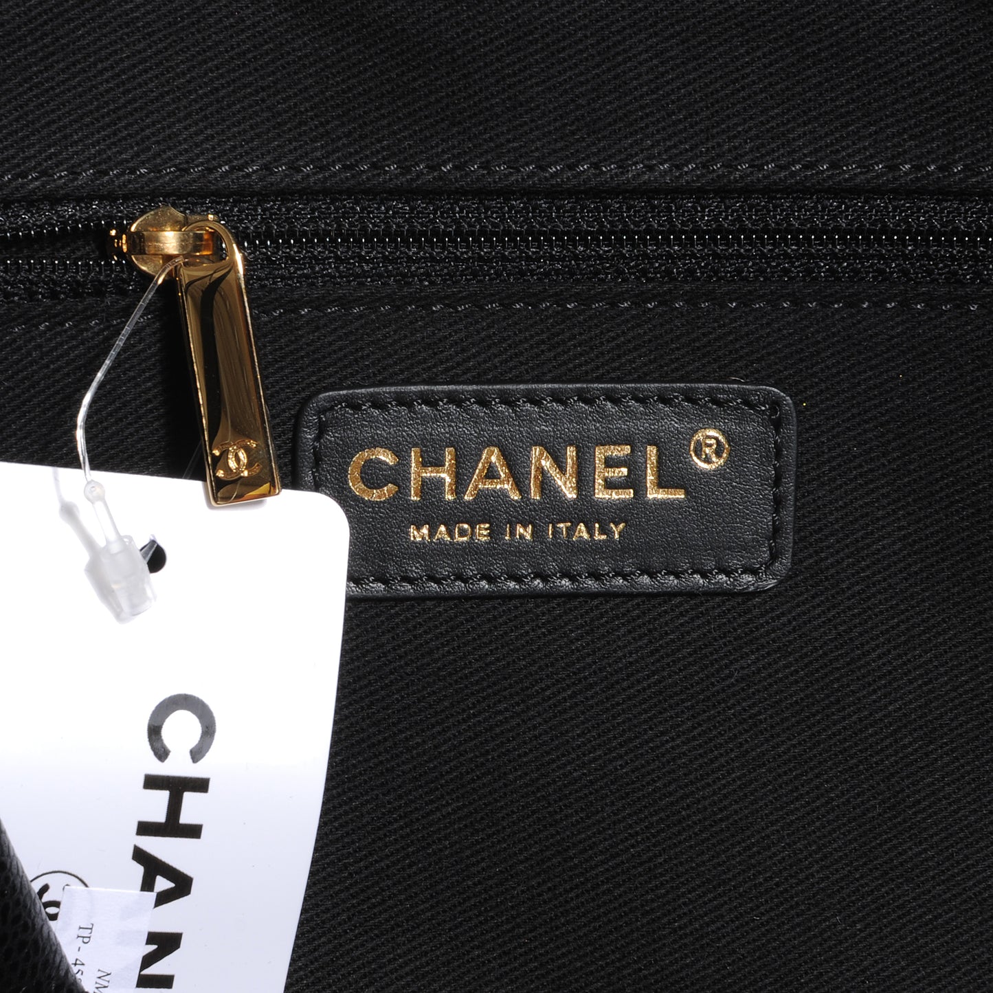 Caviar CC Timeless Tote Black