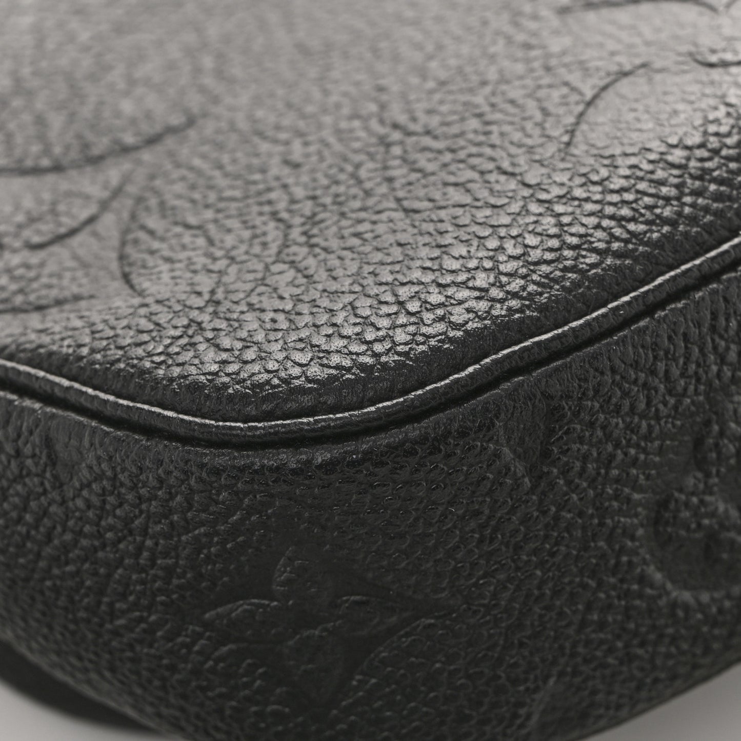 Empreinte Monogram Giant Multi Pochette Accessories Black
