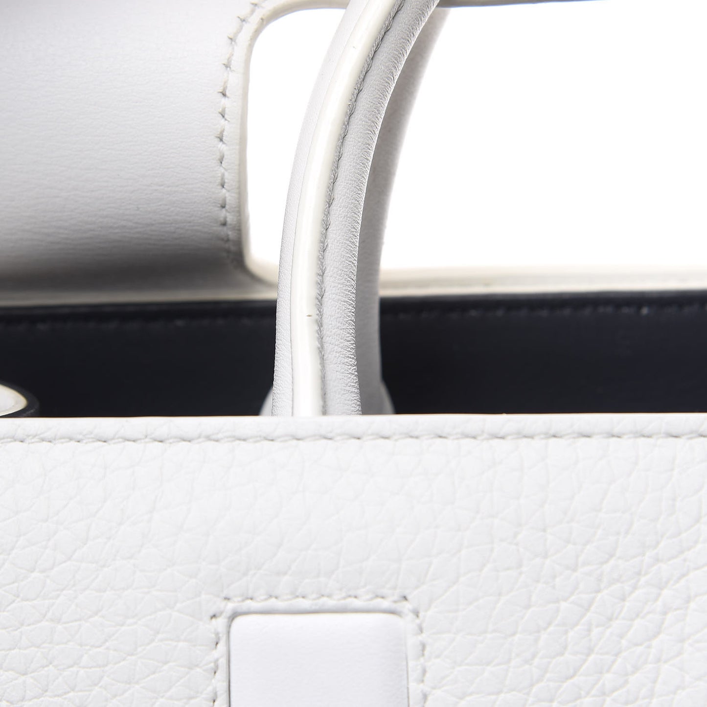 Bullcalf Medium Diorever Flap White