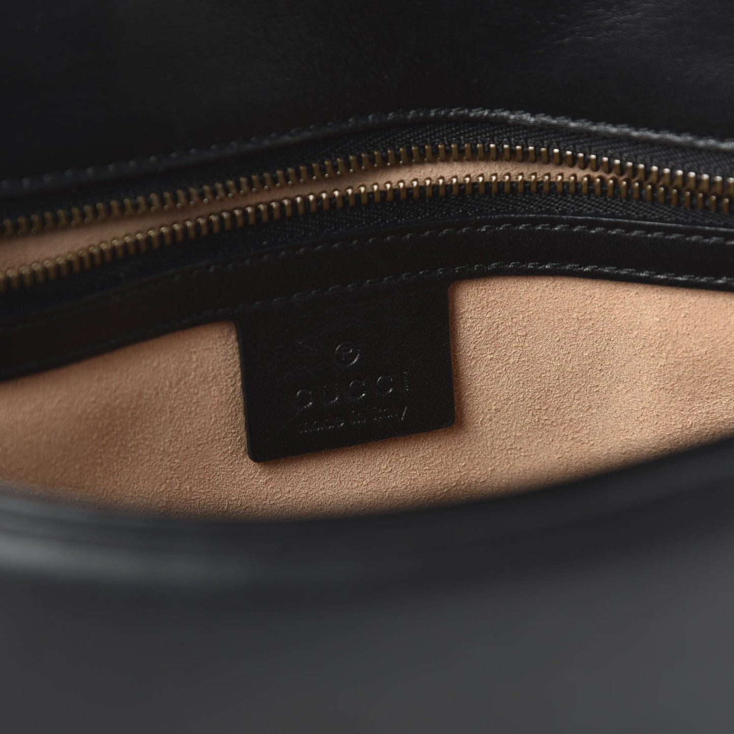 Calfskin Matelasse Small GG Marmont Shoulder Bag Black