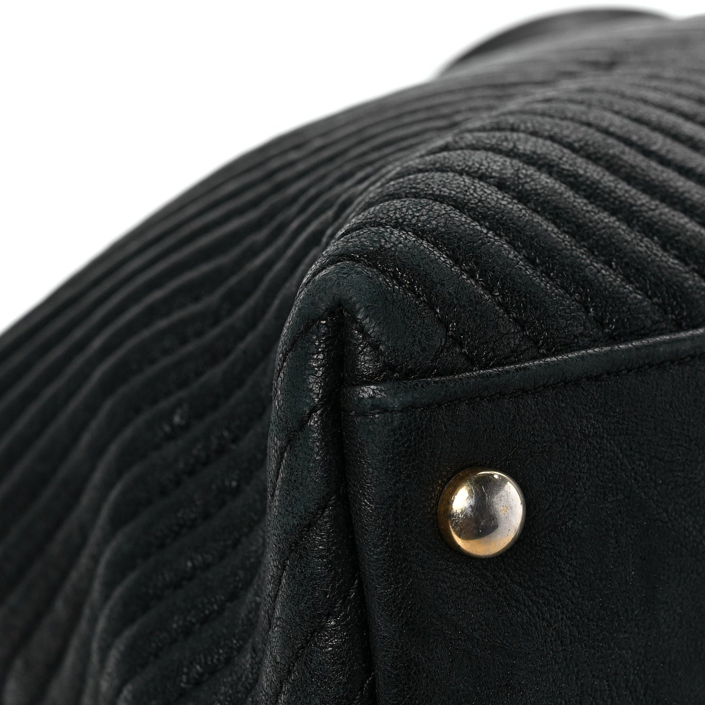 Wrinkled Lambskin Chevron Quilted Large Surpique Tote Black