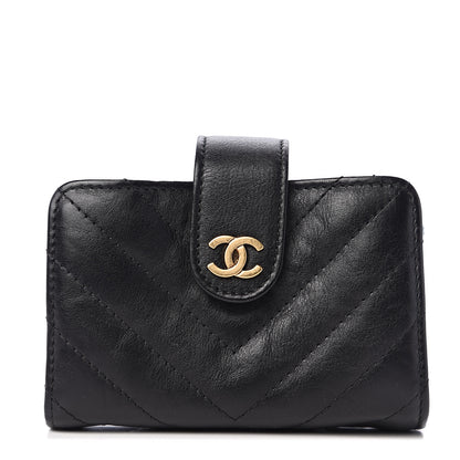 Chanel Calfskin Chevron Quilted Gusseted Card Holder Black 1 of 6