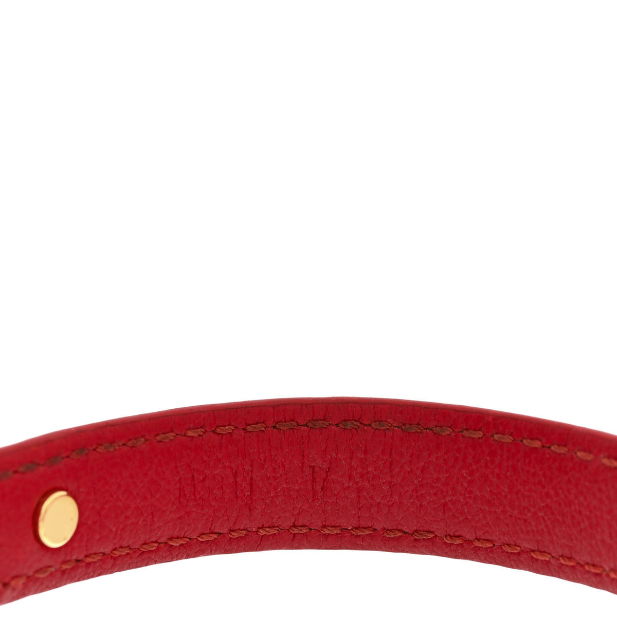 Monogram Essential V Bracelet Rouge