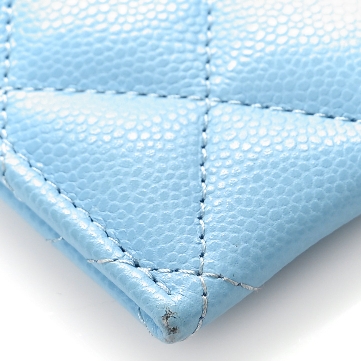 Caviar Quilted Card Holder Light Blue