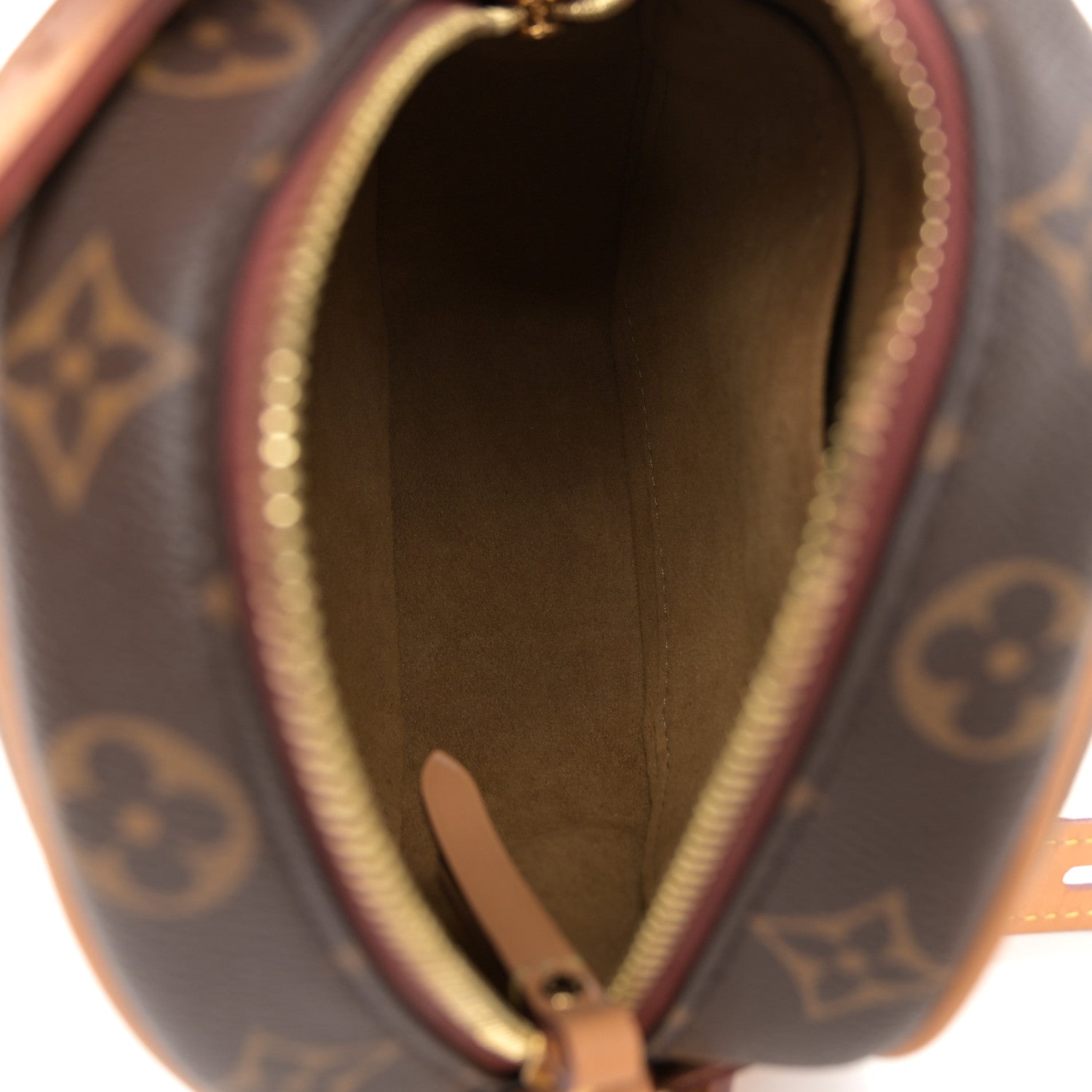 Louis Vuitton Monogram Boite Chapeau Souple PM 5 of 9