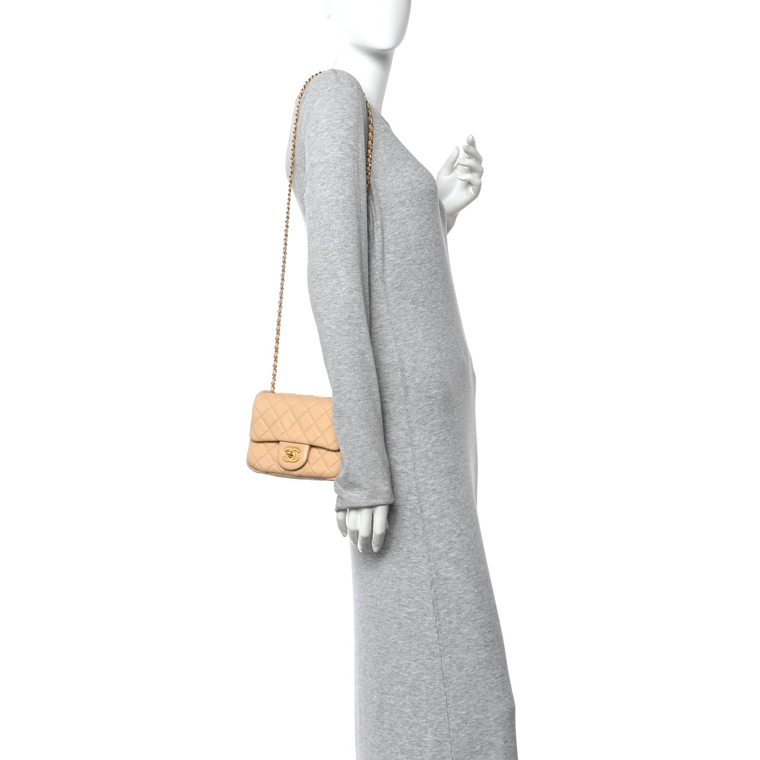 CHANEL ベージュ メッシュ タンクトップ CHANEL ベージュ メッシュ タンクトップ 【公式通販】