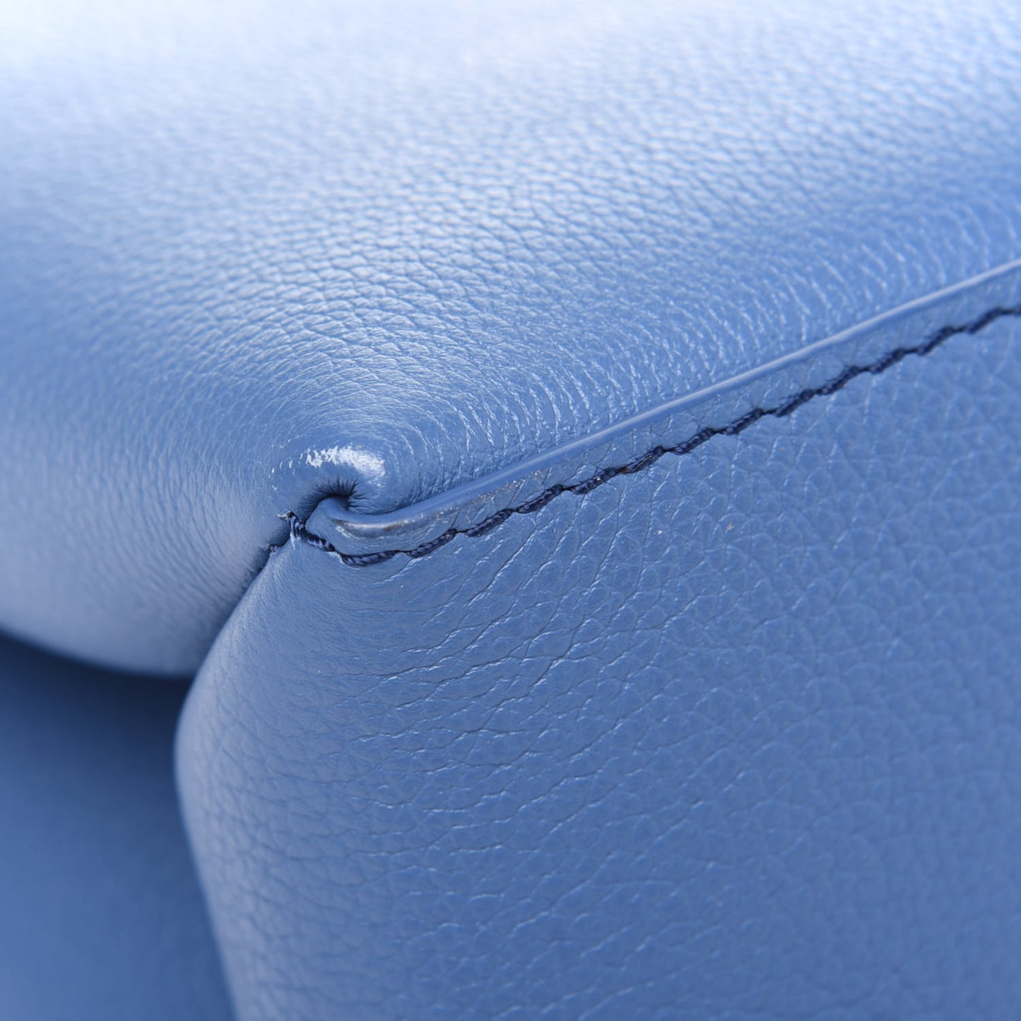 Soft Calfskin My Lockme Top Handle Blue Jean Creme