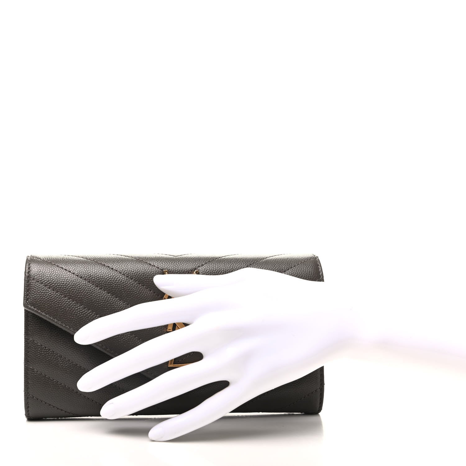 Saint Laurent Grain De Poudre Matelasse Chevron Monogram Flap Wallet Pebble 2 of 8