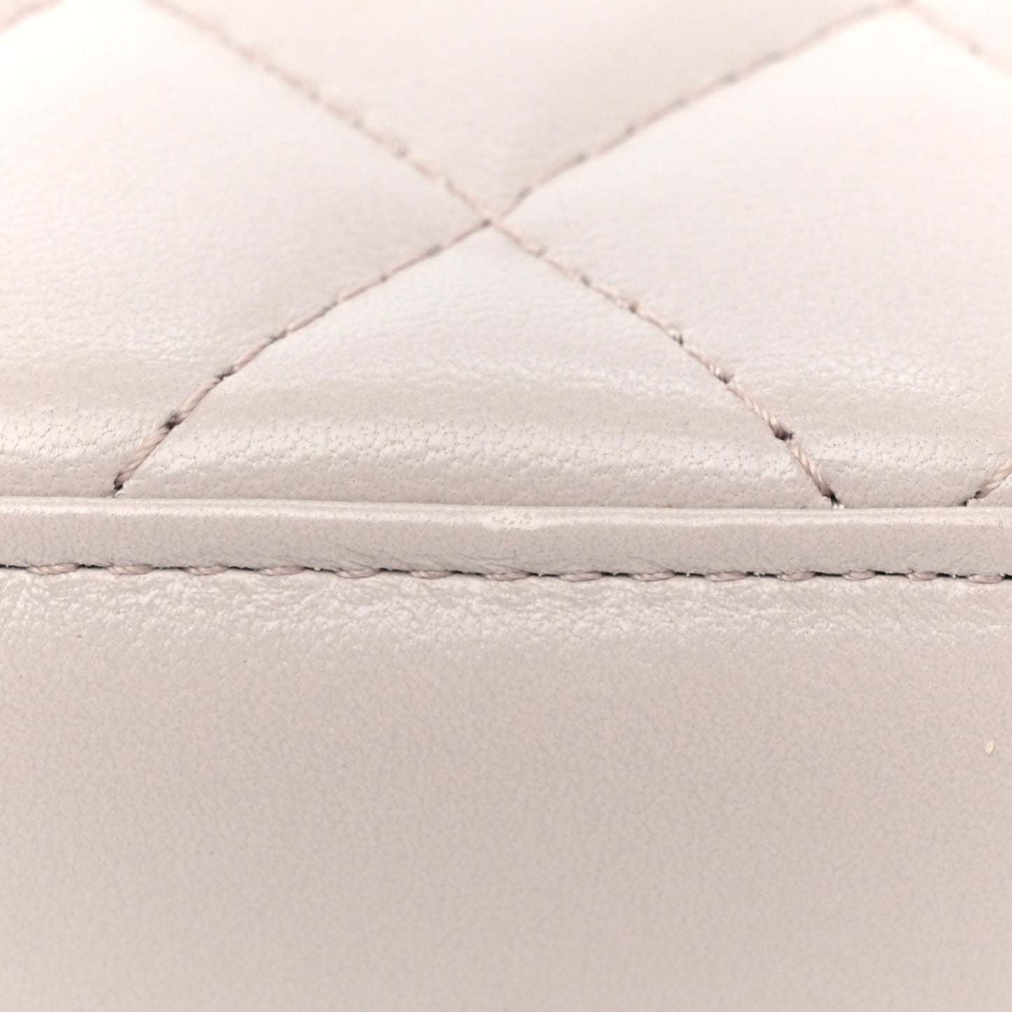 Lambskin Quilted Pearl Crush Mini Vanity Case With Chain Light Purple
