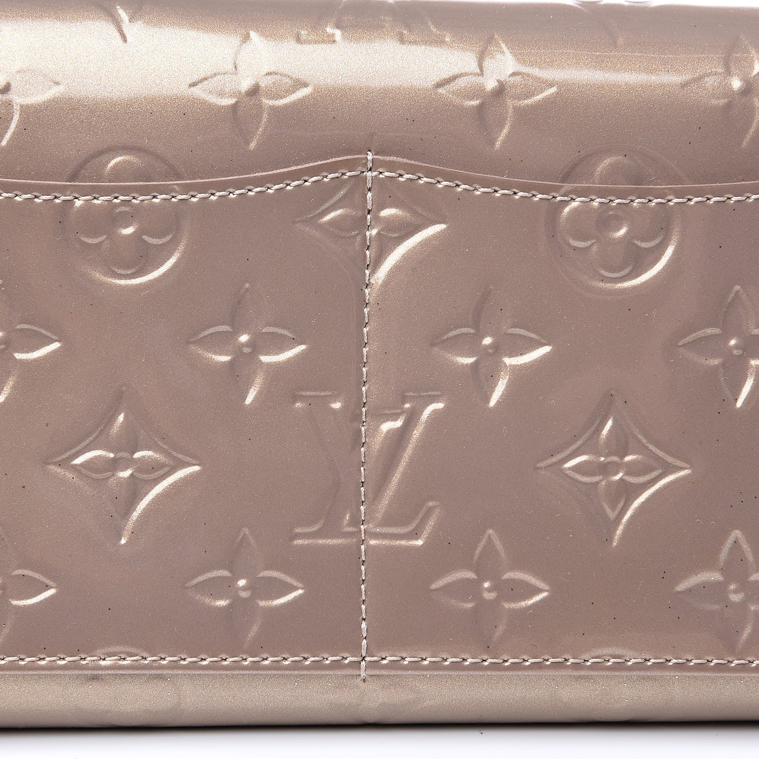 Louis Vuitton Vernis Rossmore MM Beige Poudre 10 of 10