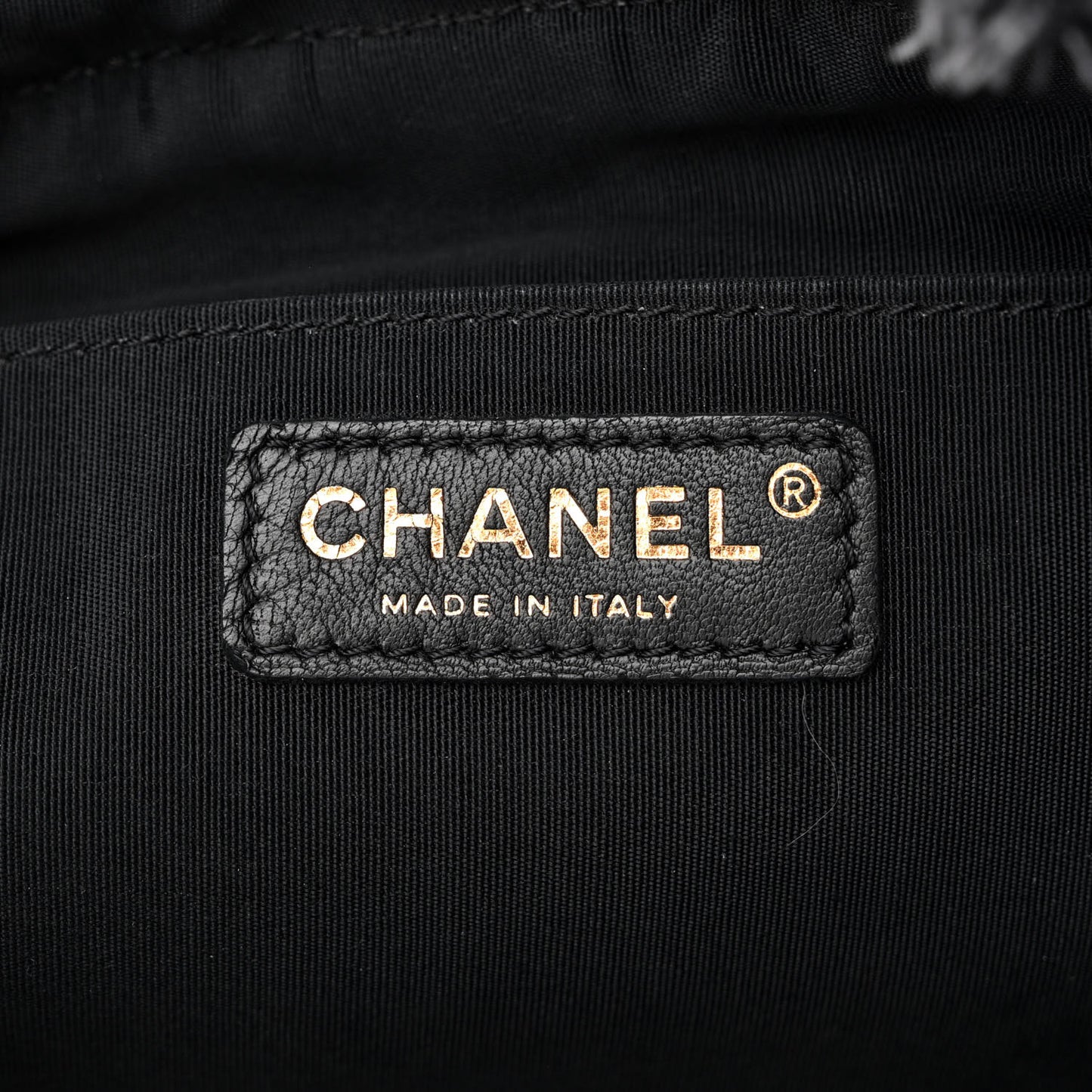 Denim Quilted Mood Bucket With Chain Black Multicolor