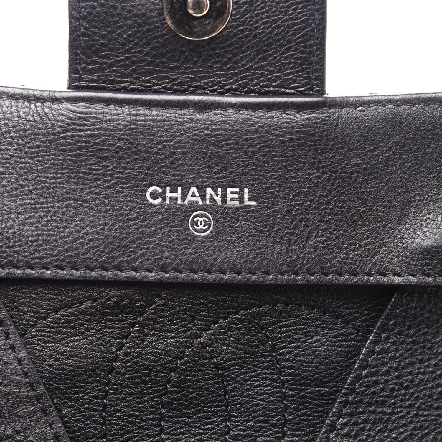 Chanel Calfskin Quilted CC Waiter Clutch Clutch With Chain Black 8 of 16