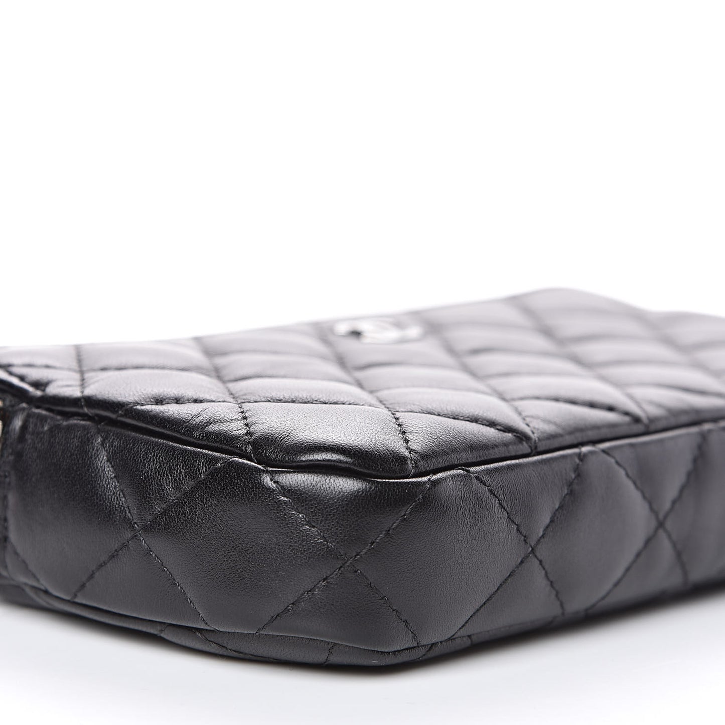 Lambskin Quilted Small Clutch With Chain Black