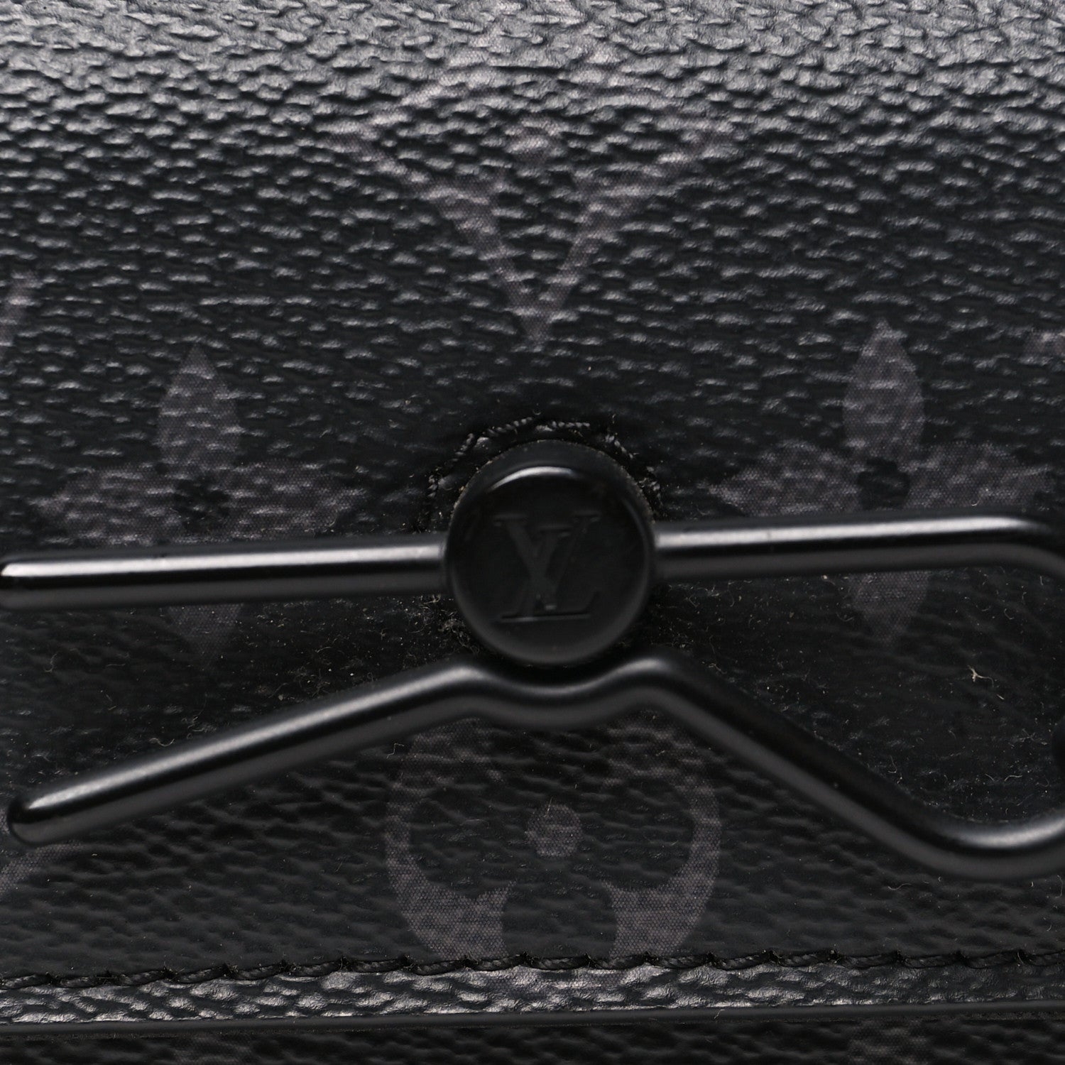 Louis Vuitton Monogram Eclipse Steamer Wearable Wallet 7 of 9