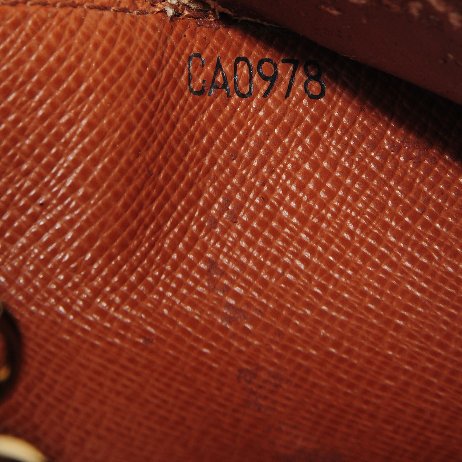 Louis Vuitton Monogram Small Ring Agenda Cover 9 of 9
