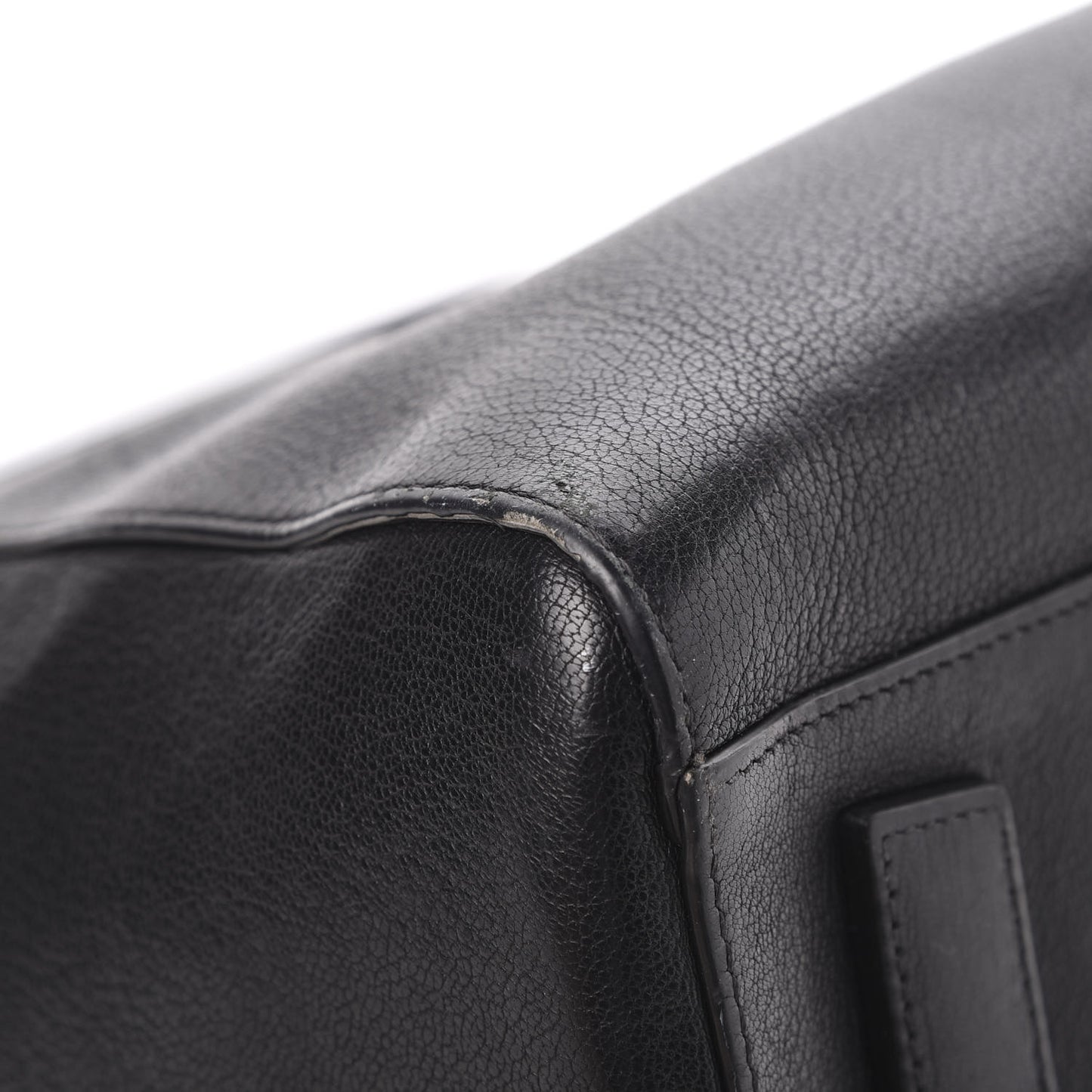 Sugar Goatskin Medium Antigona Black