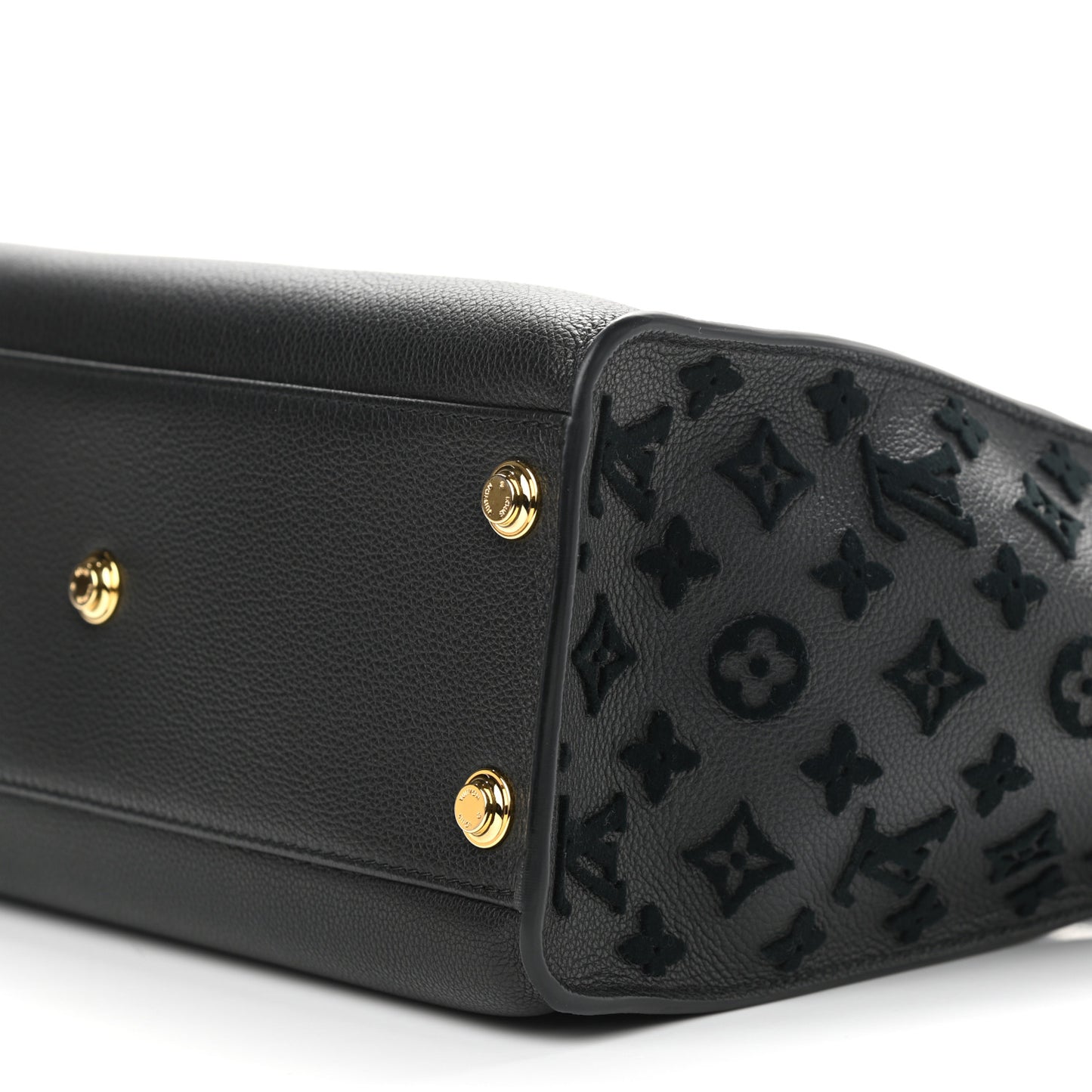 Calfskin Monogram Tufting On My Side Black