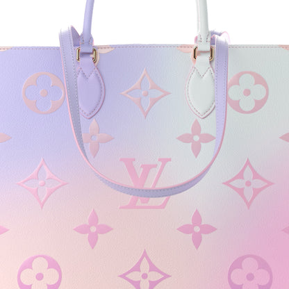 Louis Vuitton Monogram Giant Spring In The City Onthego GM Sunrise Pastel 7 of 11