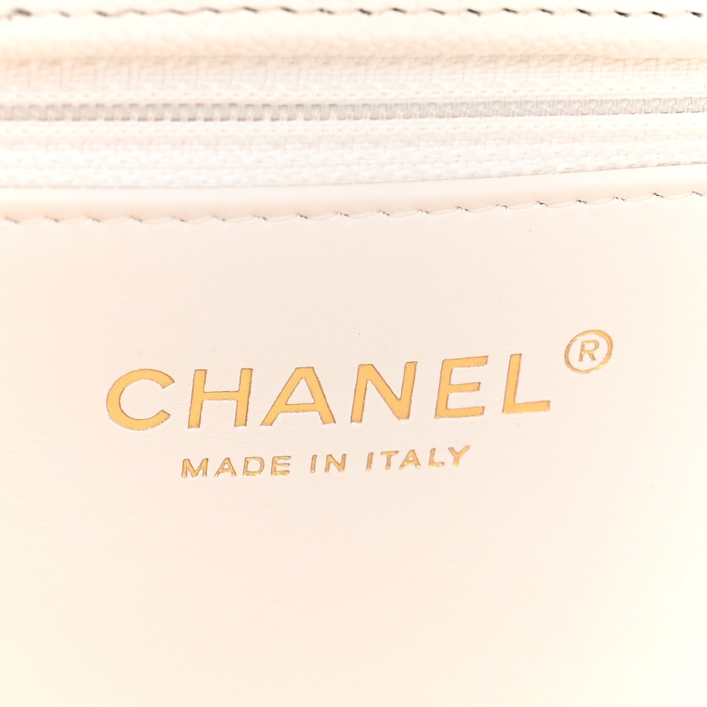Caviar Quilted Large Classic Shopping Tote White