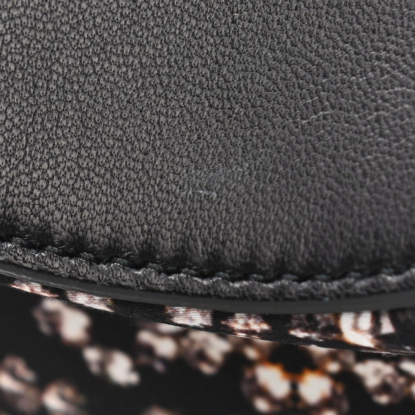 Silk Dandelion Print De Manta Clutch Black