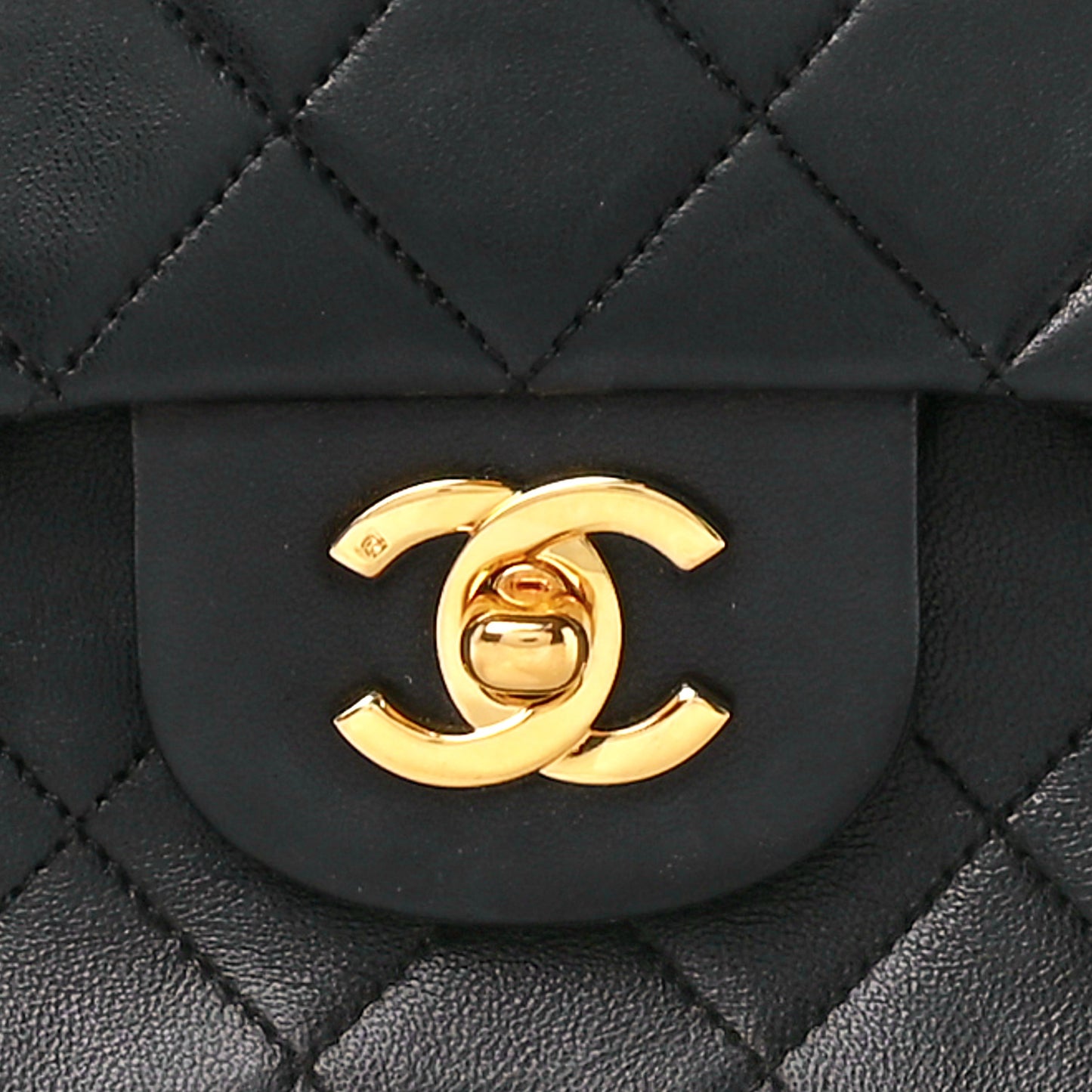 Lambskin Quilted Medium Double Flap Black