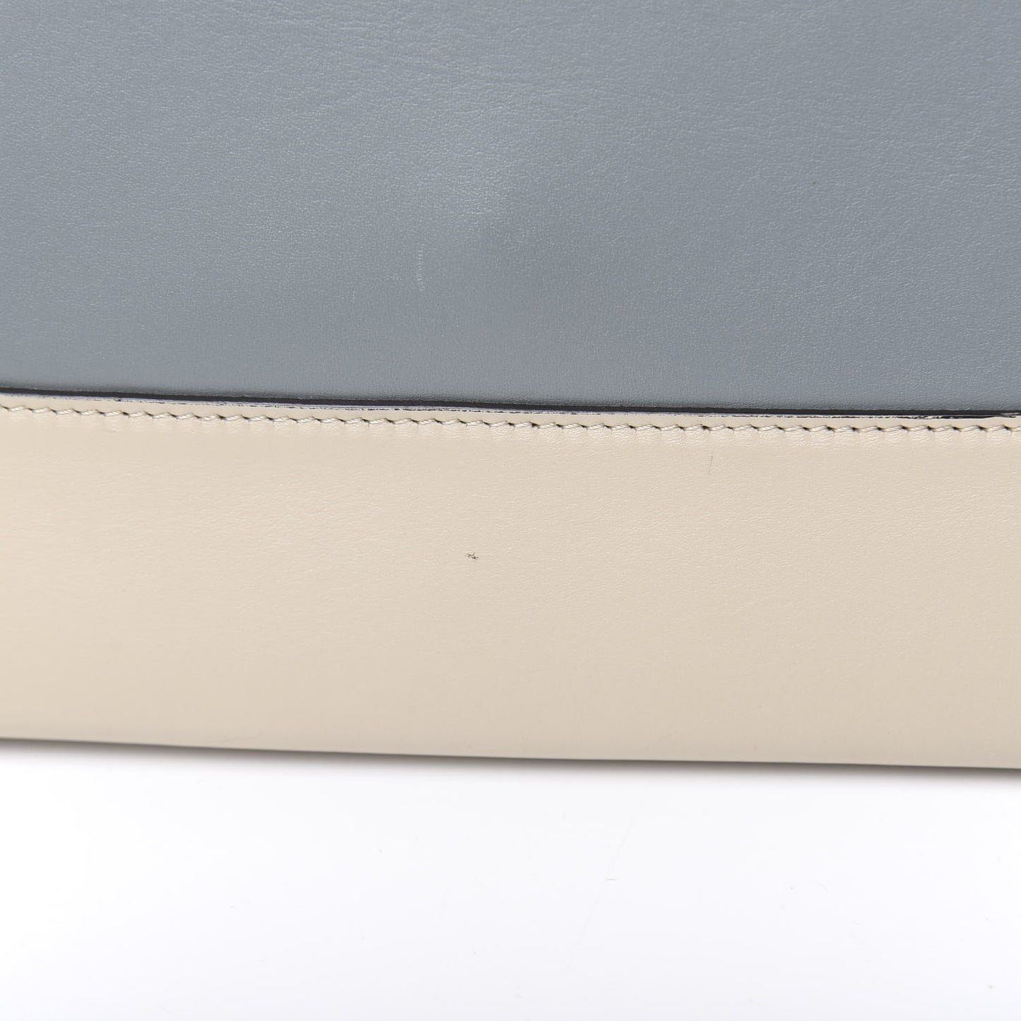 Shiny Smooth Calfskin Medium Frame Shoulder Bag Grege Storm
