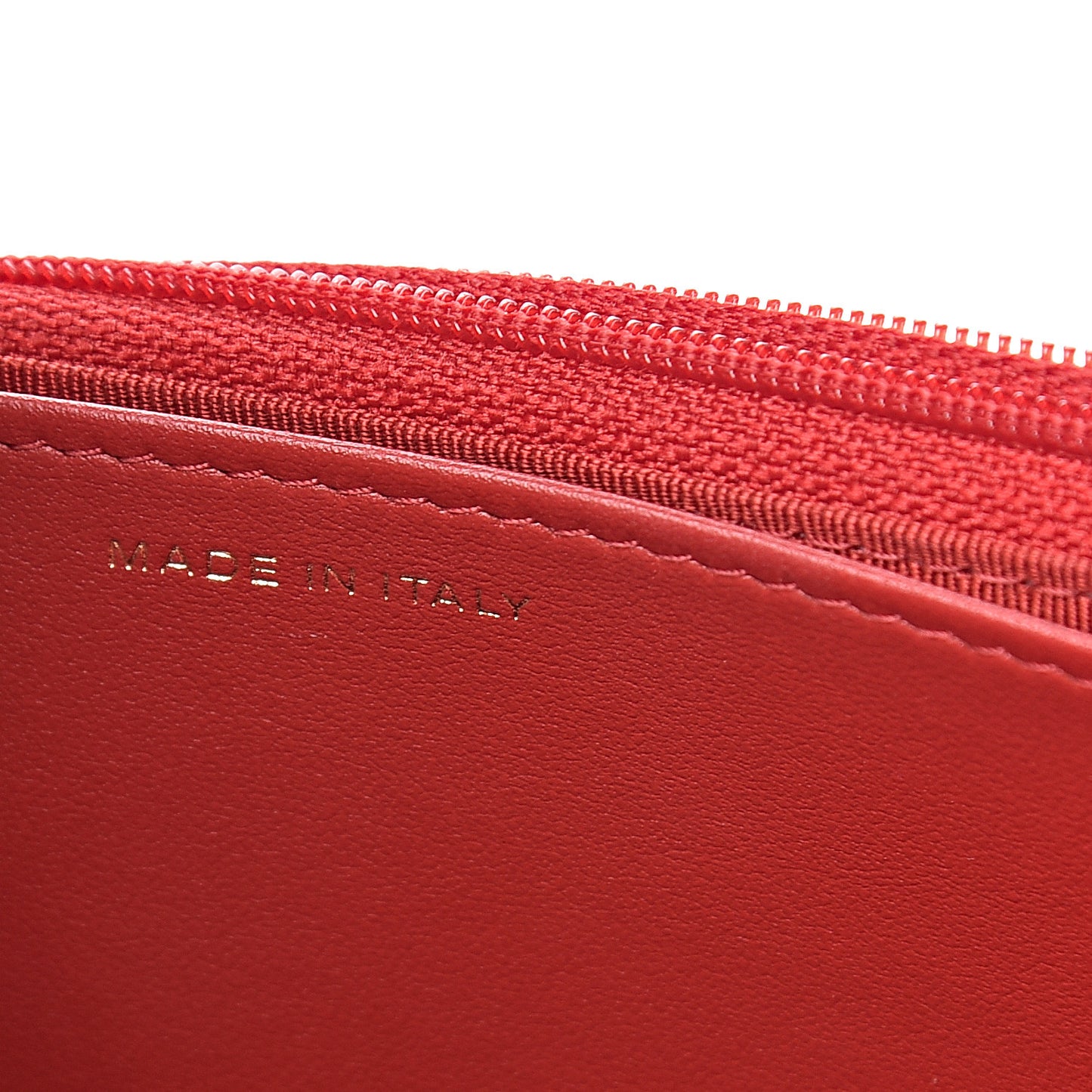 Caviar Quilted Wallet on Chain WOC Red