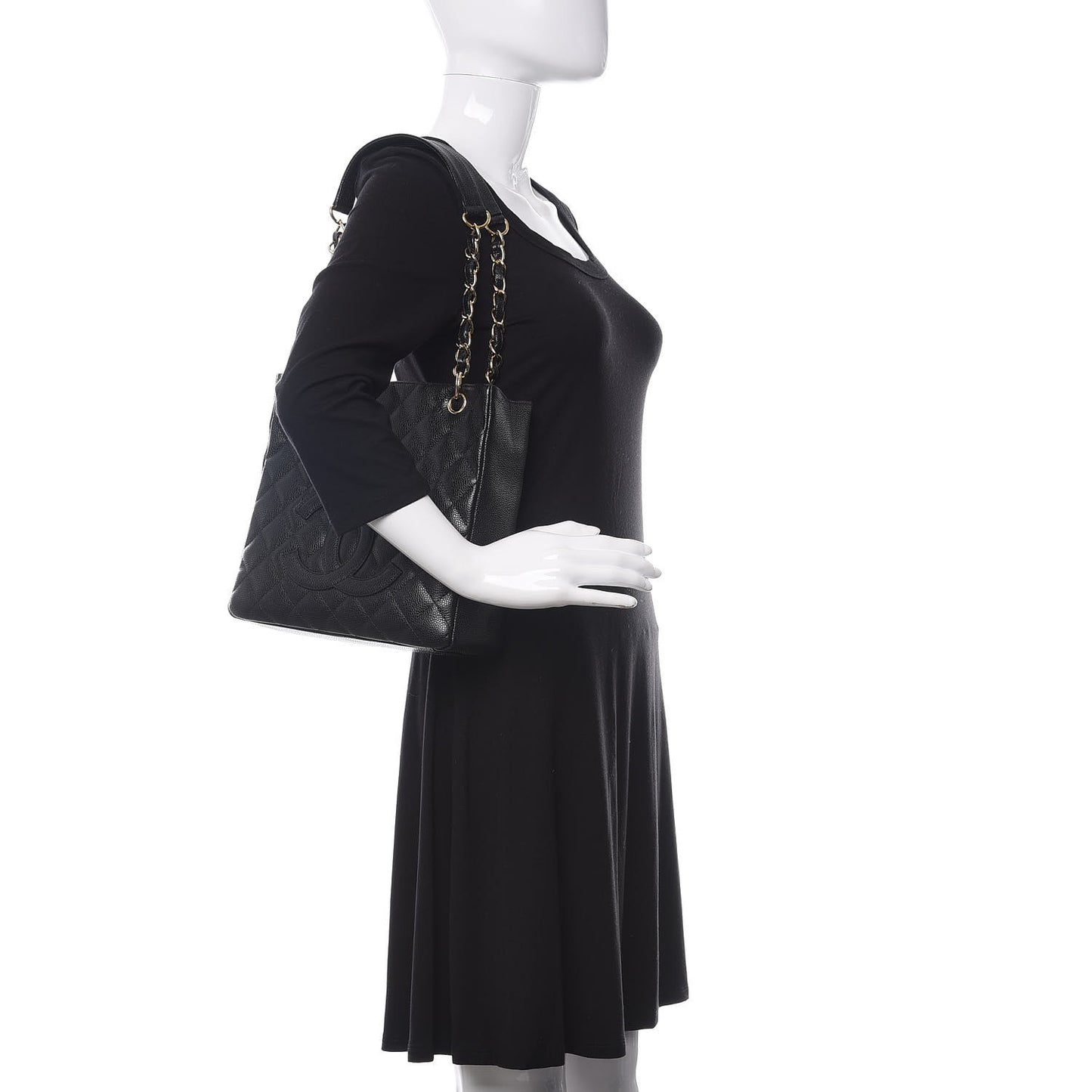 Caviar Quilted Petit Shopping Tote PST Black