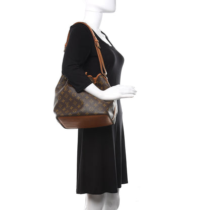 Louis Vuitton Monogram Petit Noe 2 of 16