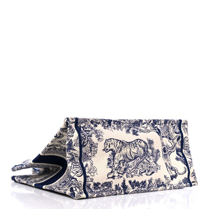 Christian Dior Canvas Embroidered Medium Dioriviera Toile De Jouy Book Tote Blue 4 of 13