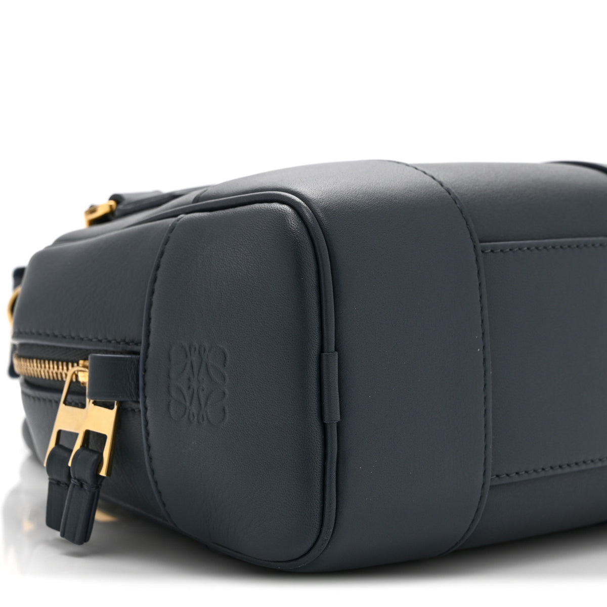 Calfskin Amazona 16 Tote Grey