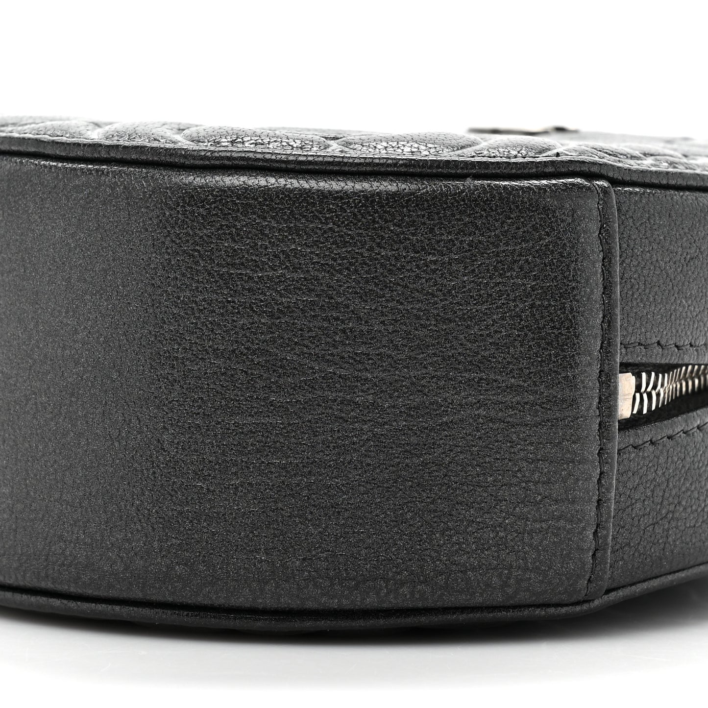 Goatskin Camellia Quilted Round Clutch With Chain Grey