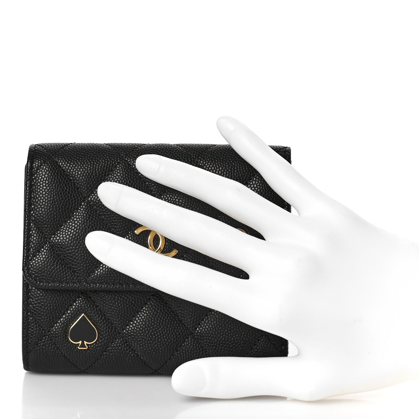 Caviar Quilted Enamel Coco Casino Compact Flap Wallet Black