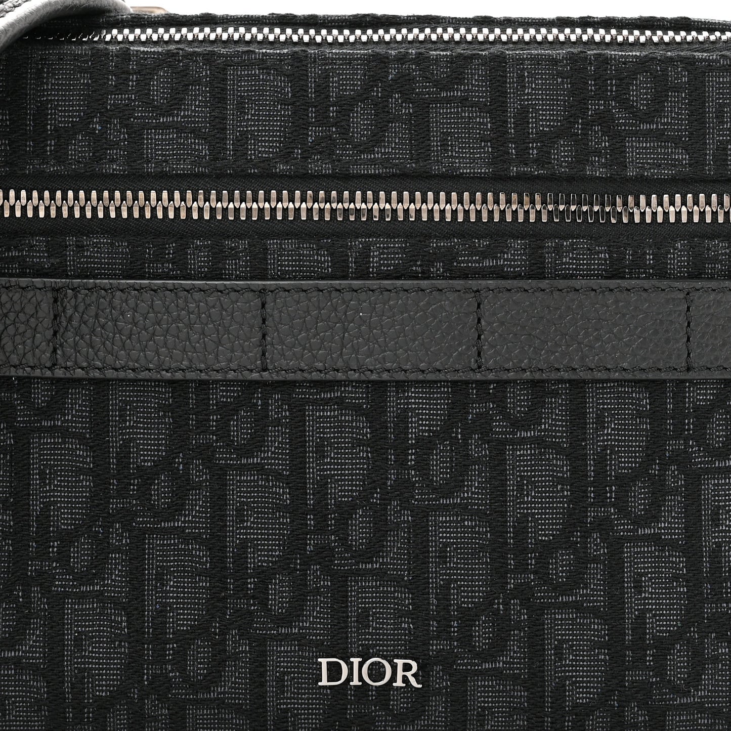 HOMME Oblique Safari Messenger Black
