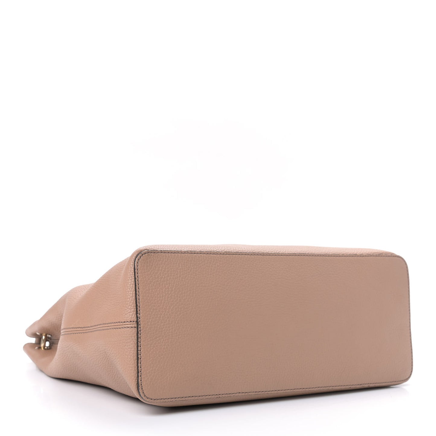Pebbled Calfskin Large Soho Hobo Camelia