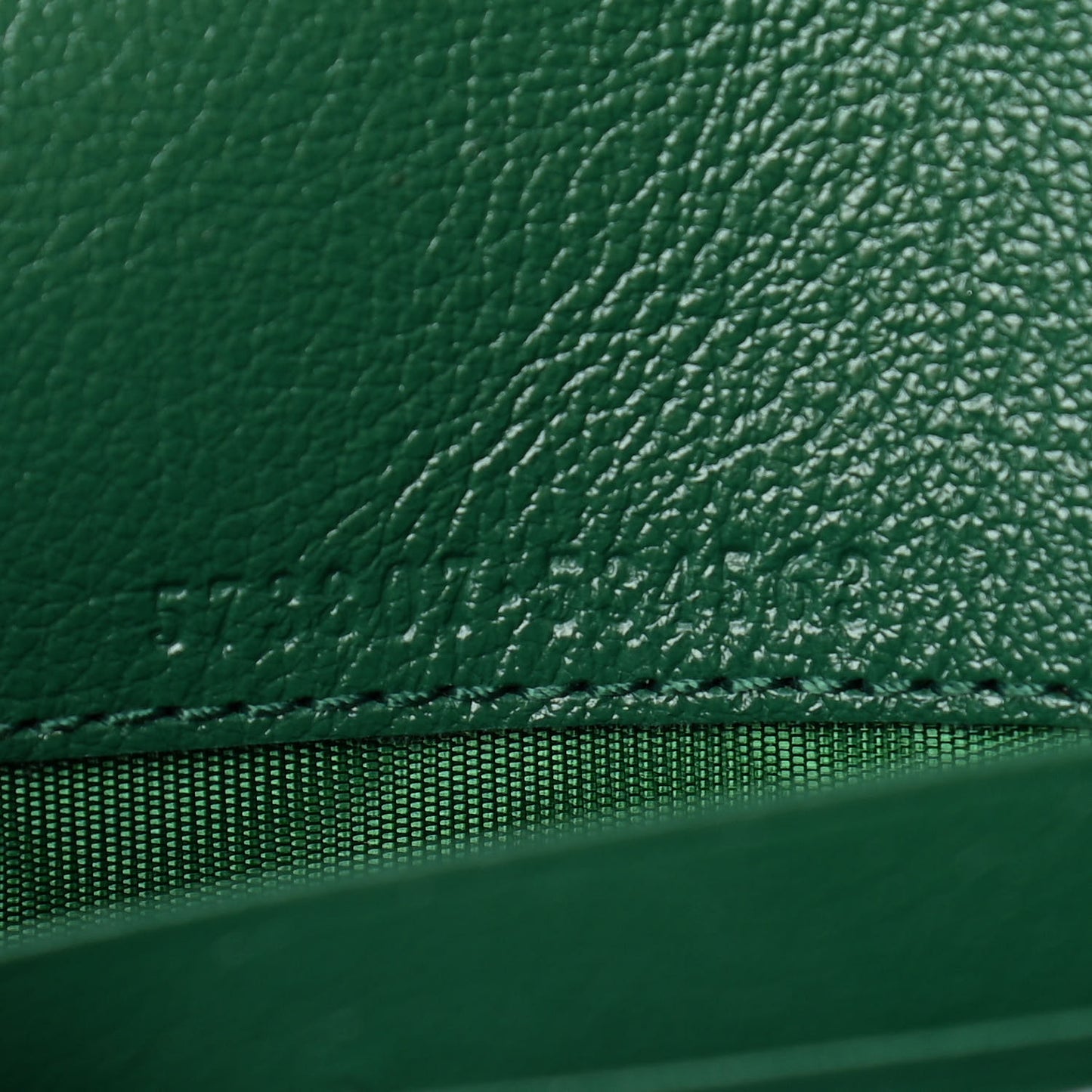 Azalea Calfskin Enamel Matelasse Diagonal Torchon GG Marmont Chain Wallet New Shamrock Emerald