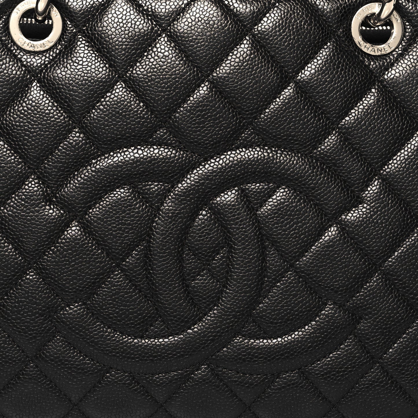 Caviar Quilted XL Grand Shopping Tote GST Black