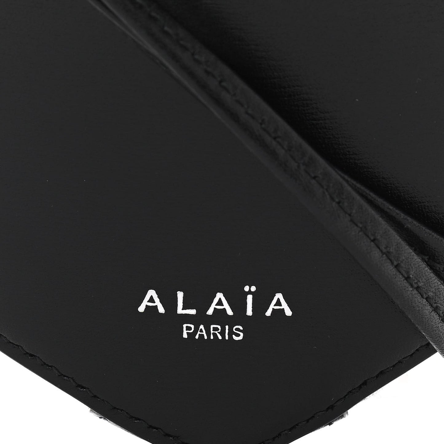 Calfskin Le Coeur Bag Black